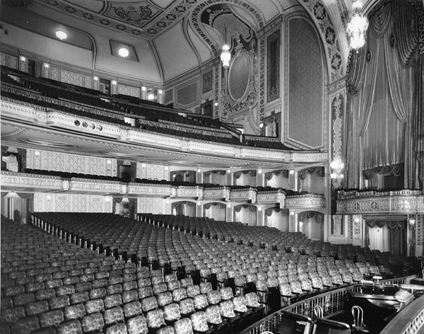 82-49-orpheum-1928