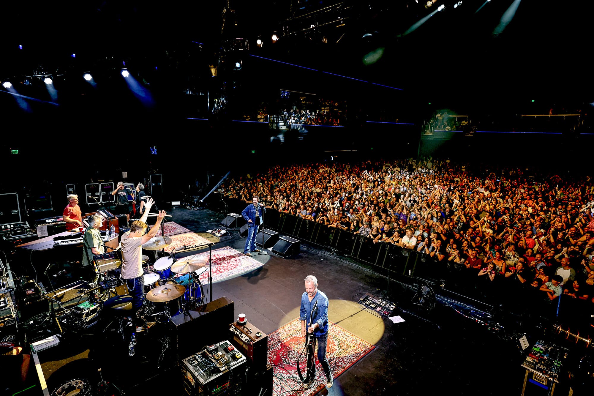 counting-crows-at-steelhouse–photo-credit—ehud-lazin