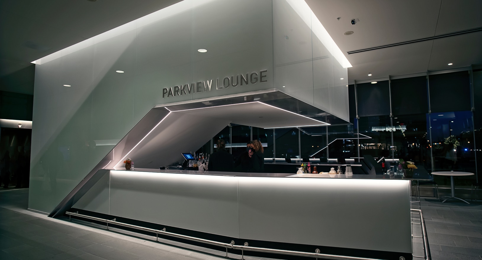 parkview-lounge-opens